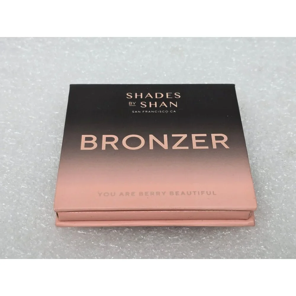 Shades By Shan Latte Bronzer .25 oz Contour Palette Compact With Mirror